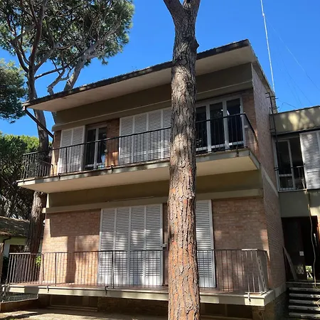 Residenza Tra I Pini * مارينا دي غروسيتو